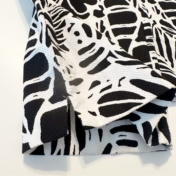 Talbots Hampshire Black White Print Pants - Size 16 - Picture 6 of 13